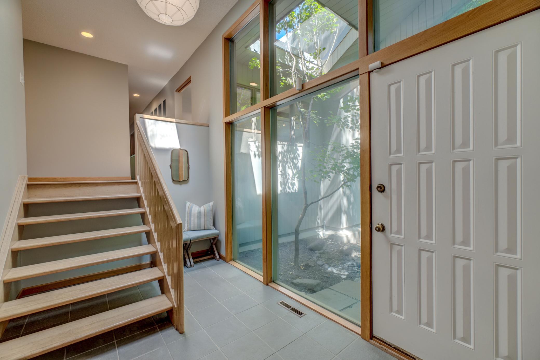5 Crocus Lane