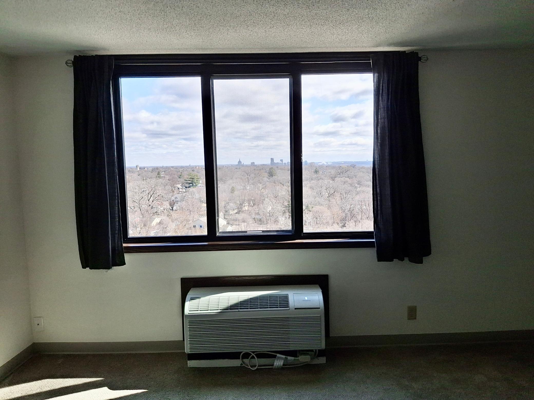 1181 Edgcumbe Road 1105