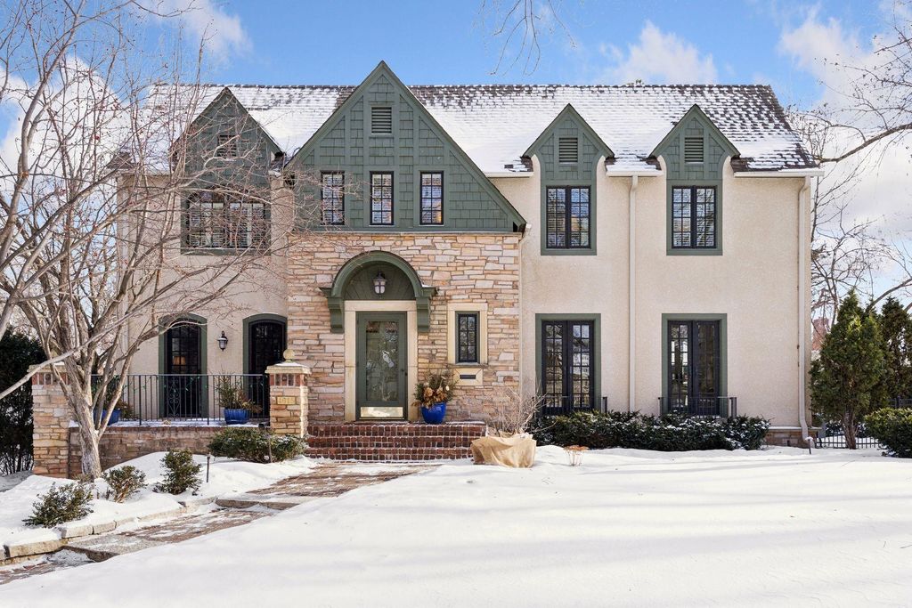 Photo of 4615 Browndale Avenue, Edina, MN 55424 (MLS # 7011859)