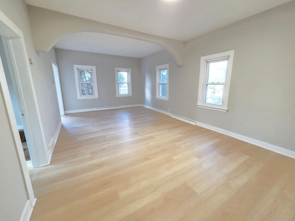 Photo of 712 Maple Street W, Stillwater, MN 55082 (MLS # 7056087)