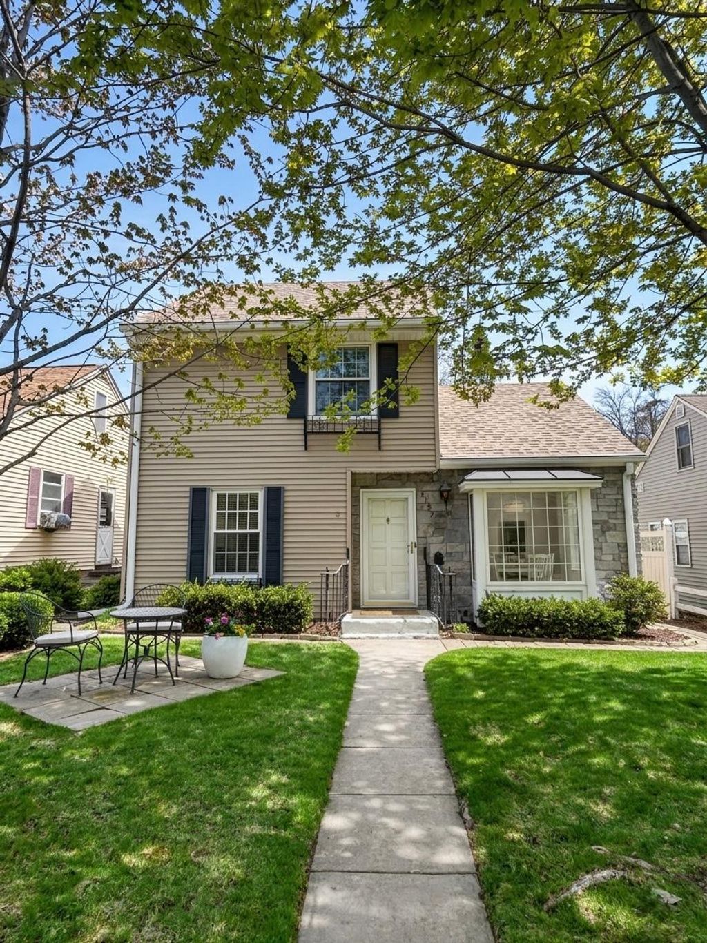 Photo of 3137 Nevada Avenue S, Saint Louis Park, MN 55426 (MLS # 7059323)