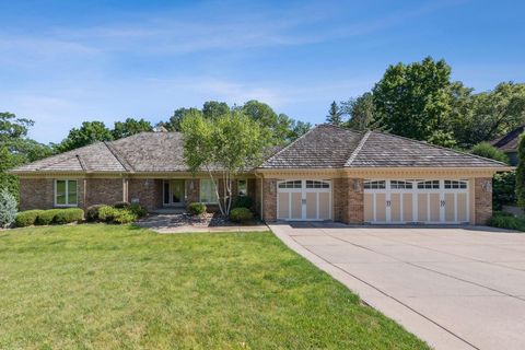 10752 Mount Curve Road Eden Prairie MN 55347
