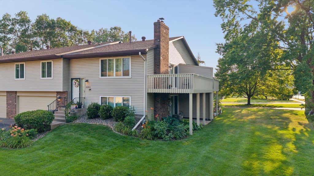 Photo of 14323 Chestnut Drive, Eden Prairie, MN 55347 (MLS # 7121976)