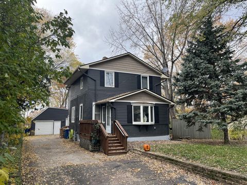 3781 Auger Avenue White Bear Lake MN 55110