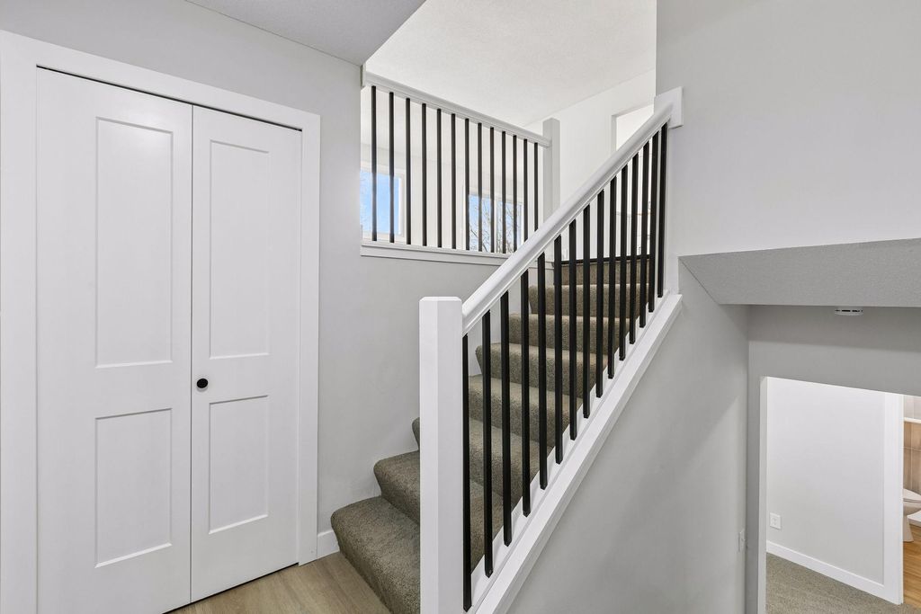 Photo of 8708 64th Avenue N, Brooklyn Park, MN 55428 (MLS # 7052809)