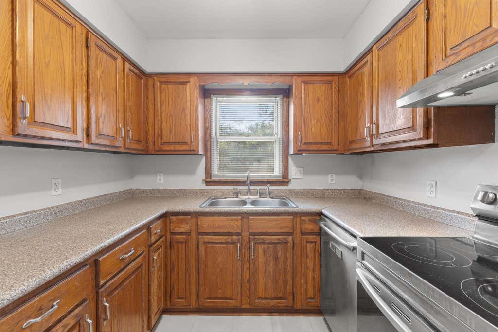 Photo of 5212 47th Avenue S, Minneapolis, MN 55417 (MLS # 7119789)