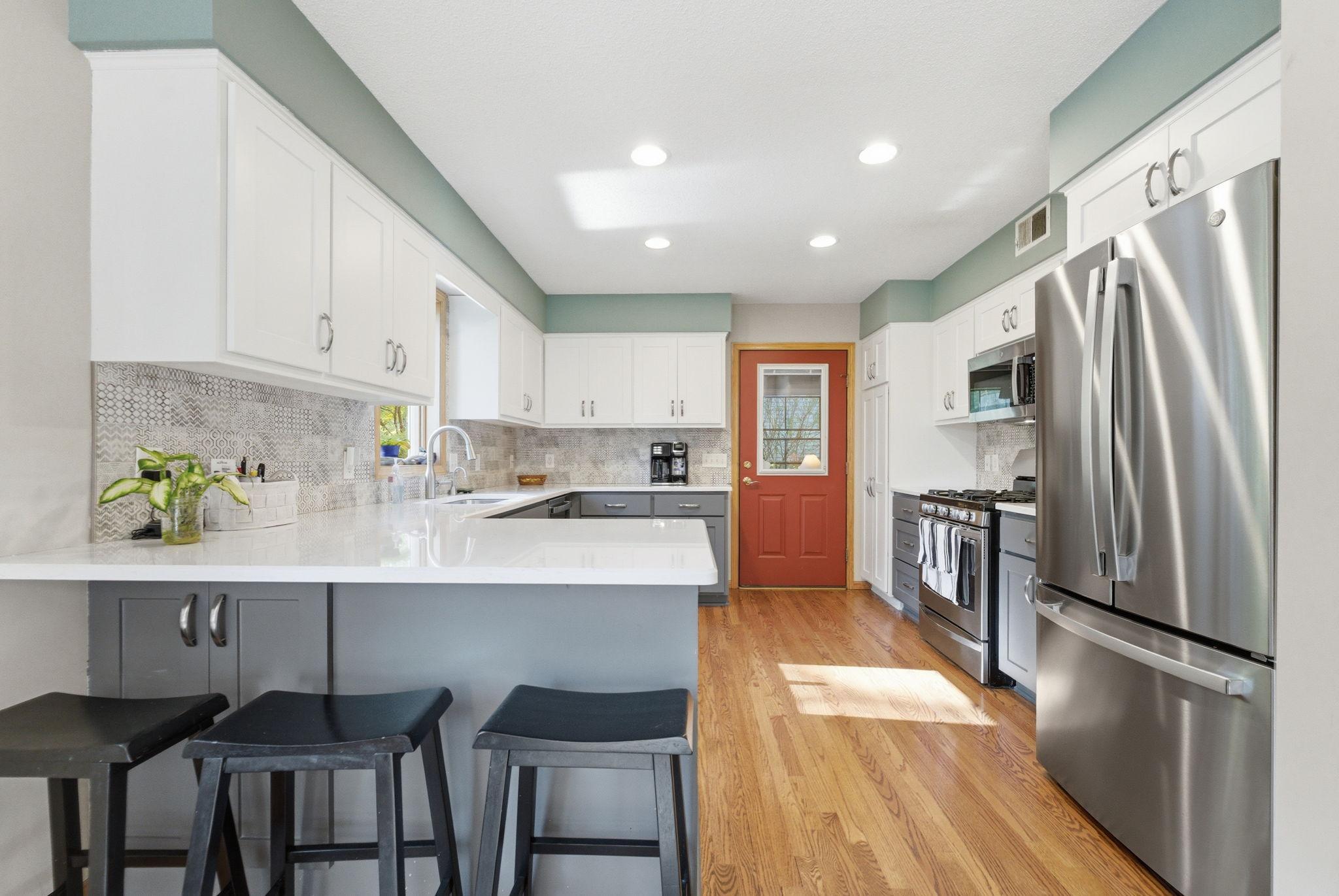 1646 Mayfield Heights Road