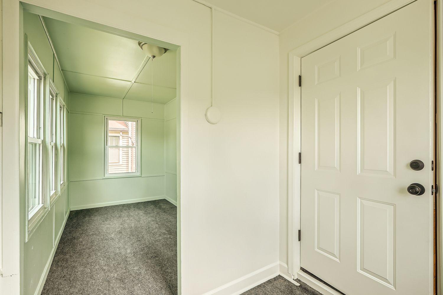 610 Fairview Avenue N