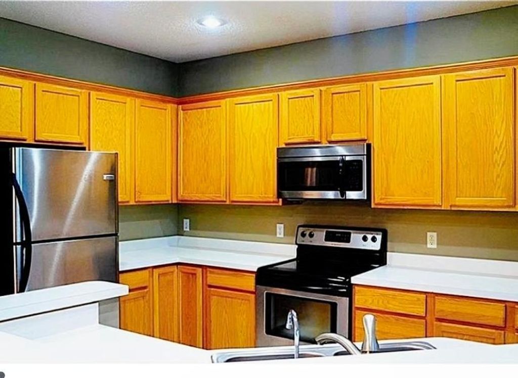 Photo of 2332 Eagle Trace Lane, Woodbury, MN 55129 (MLS # 7010579)