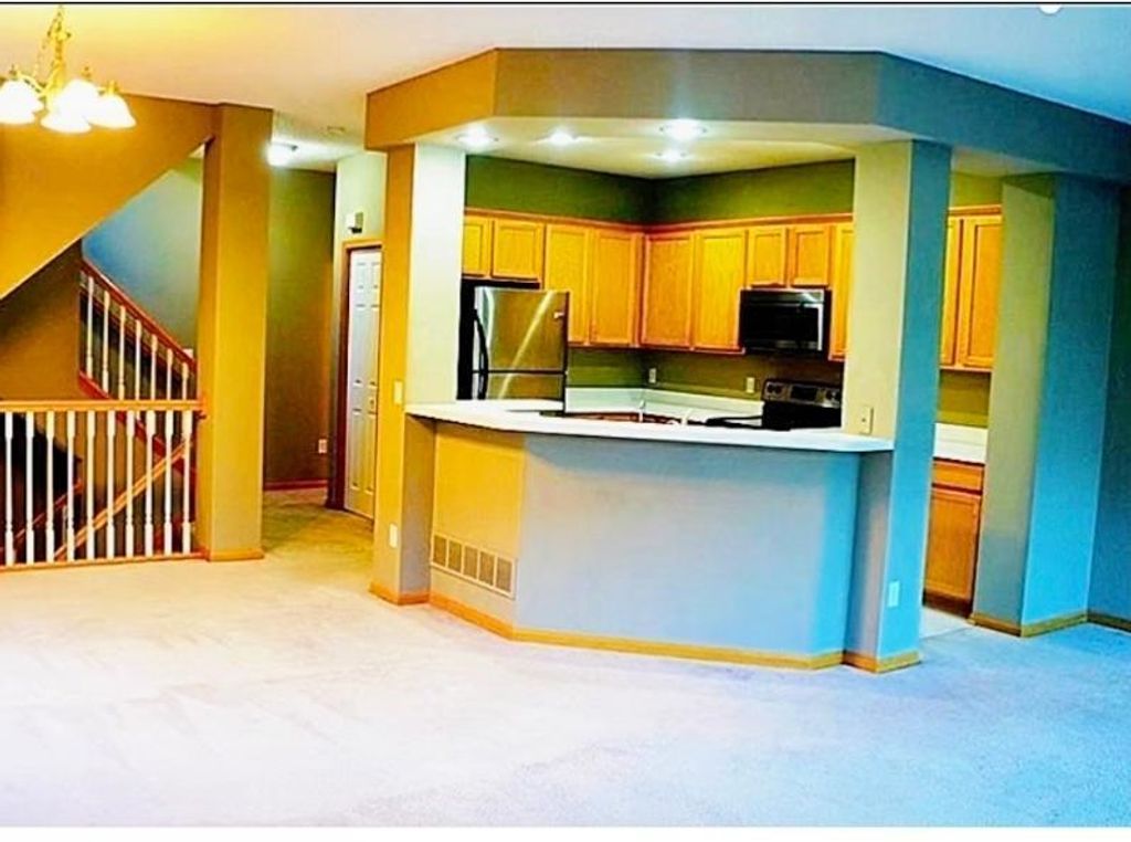 Photo of 2332 Eagle Trace Lane, Woodbury, MN 55129 (MLS # 7010579)