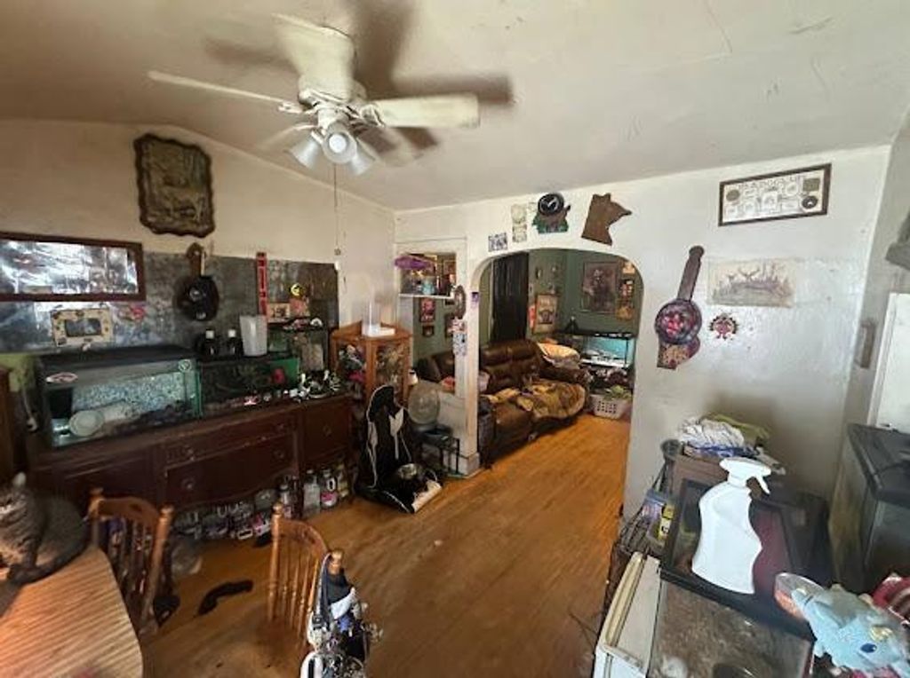 Photo of 415 3rd Street SW, Chisholm, MN 55719 (MLS # 7022137)