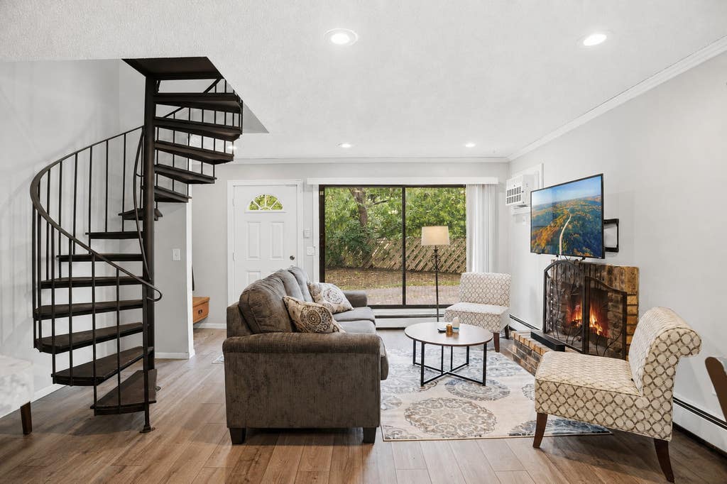 Photo of 7248 72nd Lane N, Brooklyn Park, MN 55428 (MLS # 7120933)