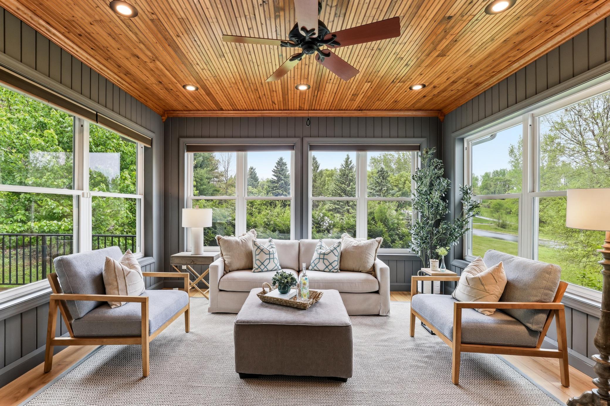 9655 Barton Trail