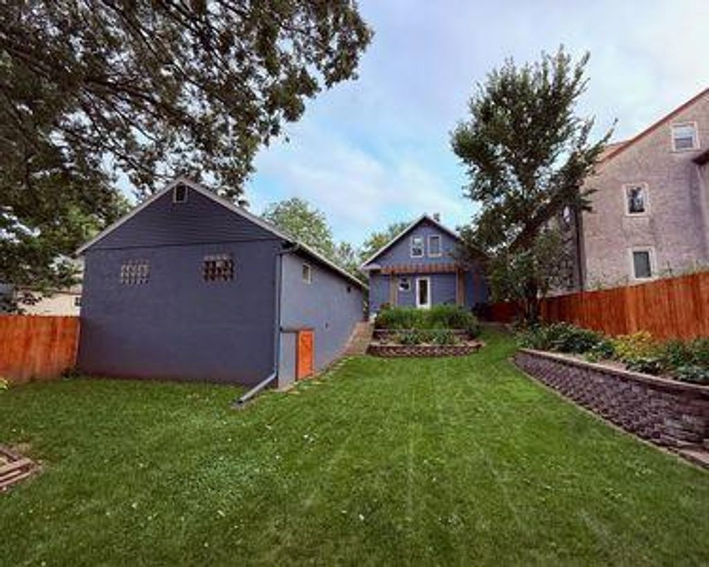 Photo of 837 1st Street NW, Rochester, MN 55901 (MLS # 7082551)