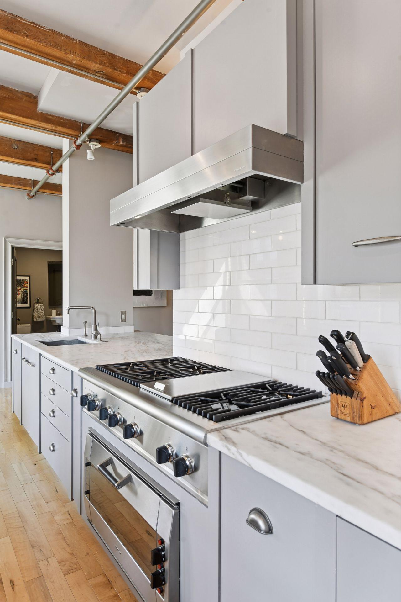 406 Wacouta Street 412