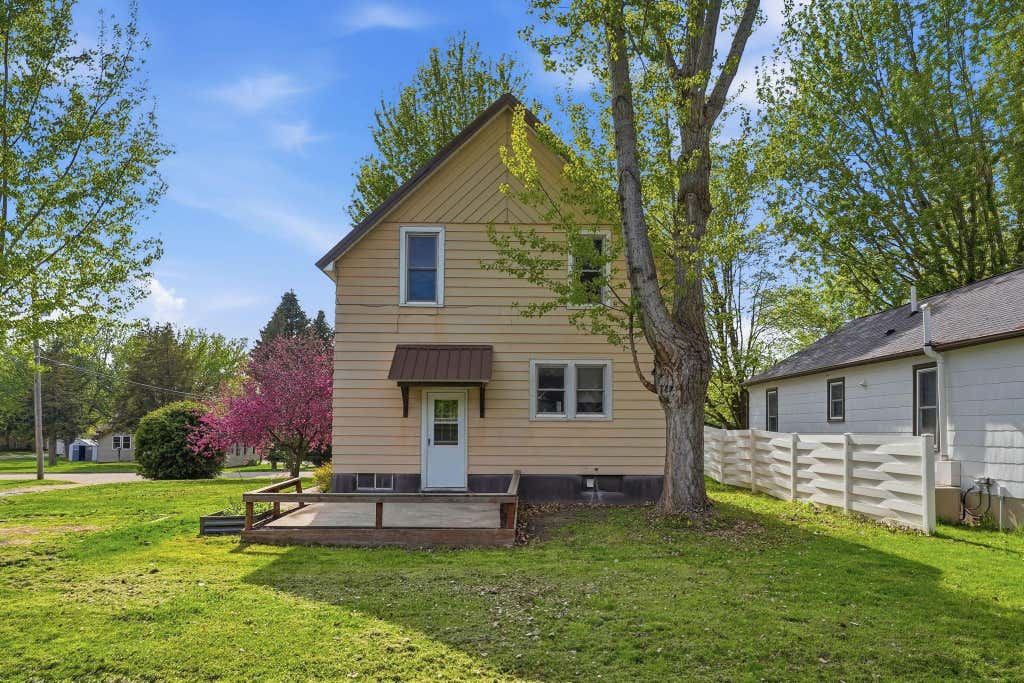 Photo of 280 4th Street NE, Glenwood, MN 56334 (MLS # 7128864)