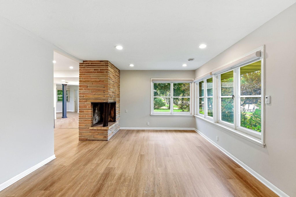 Photo of 401 Turnpike Road, Golden Valley, MN 55416 (MLS # 7157634)