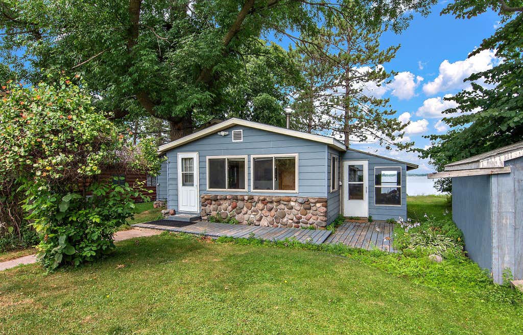 Photo of 4228 Point Walk, Isle, MN 56342 (MLS # 7125037)