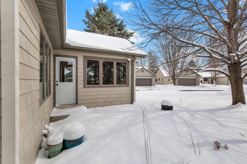 Photo of 1808 Estate Lane, Northfield, MN 55057 (MLS # 7039130)