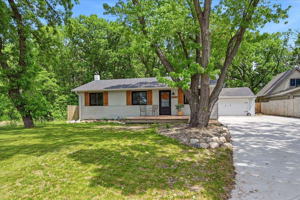Photo of 26337 Terrace Drive, Zimmerman, MN 55398 (MLS # 7005955)