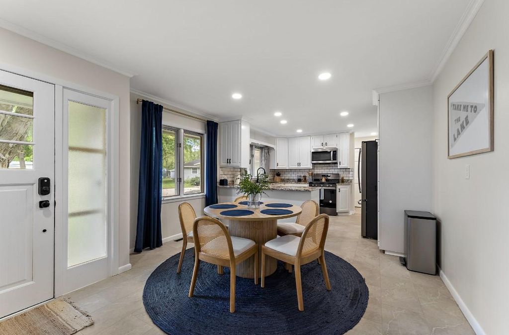 Photo of 1424 Vista Lane, Willmar, MN 56201 (MLS # 7027638)