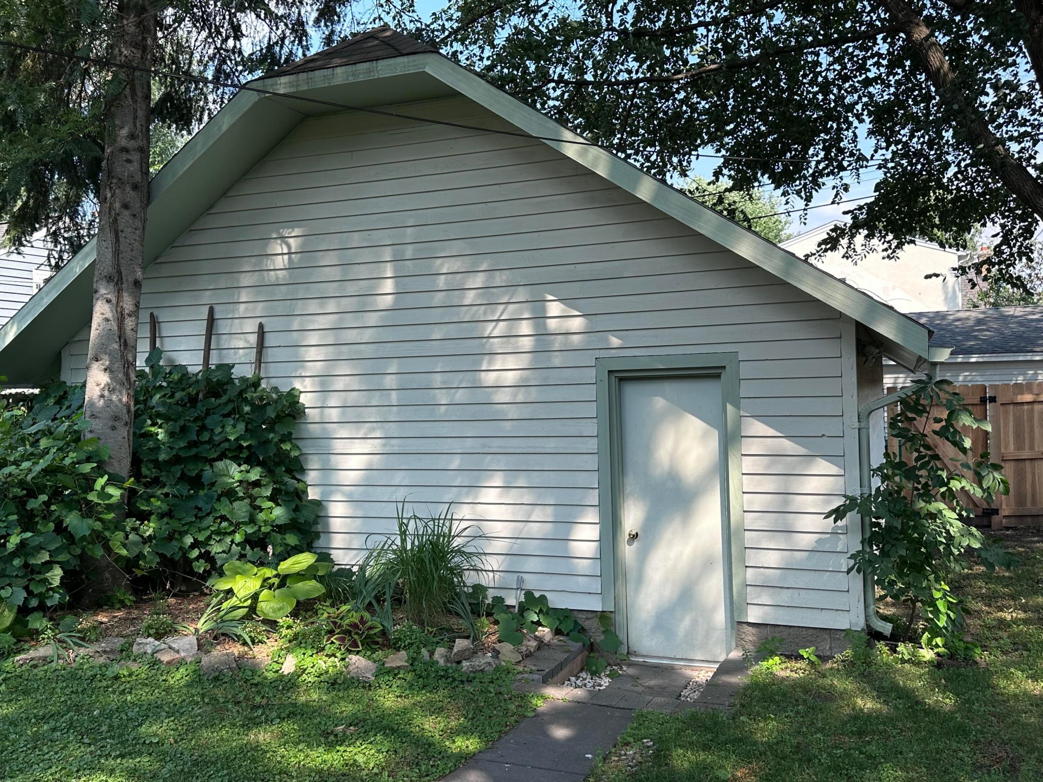 4937 Logan Avenue S