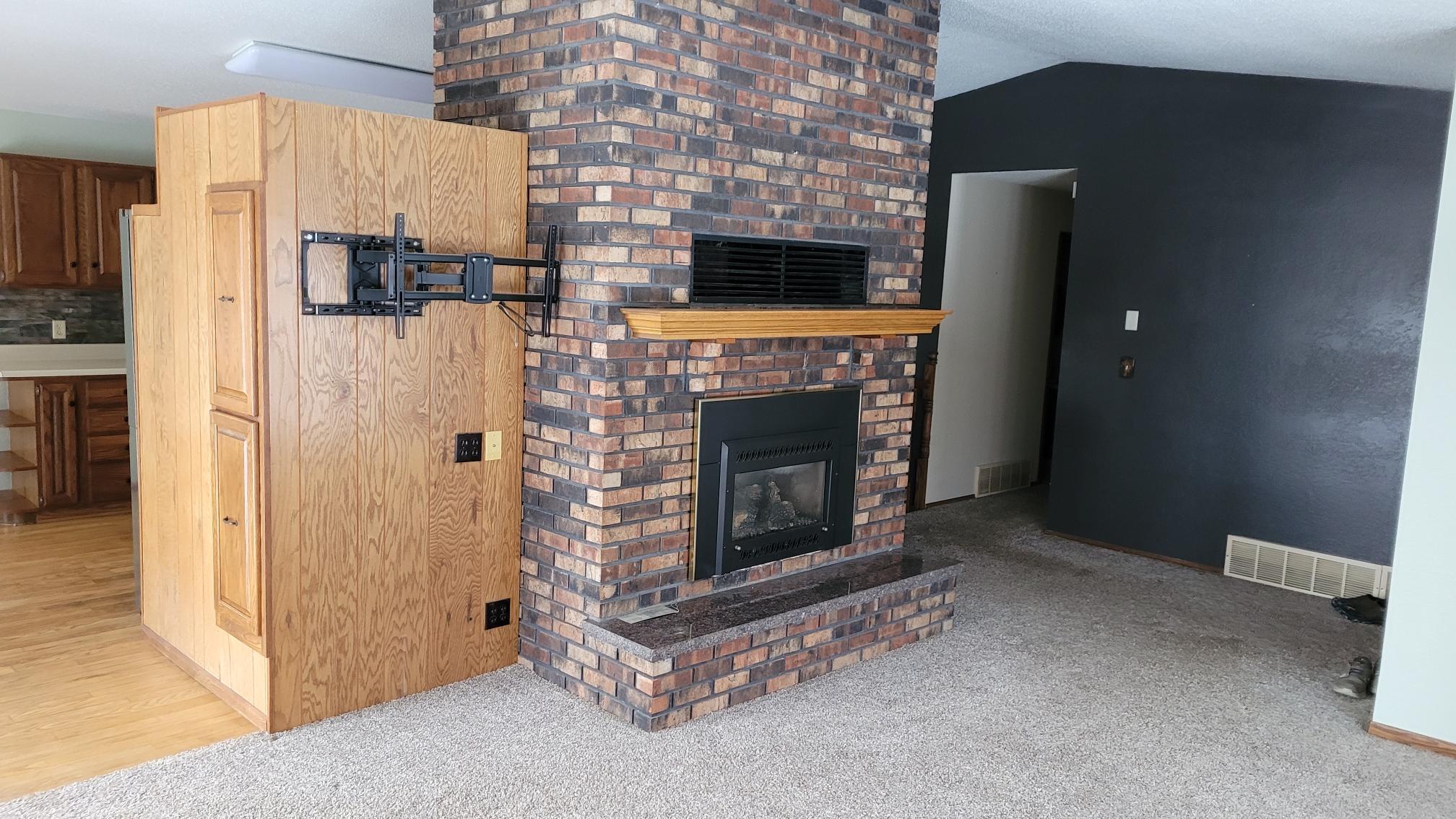 3851 Division Street W