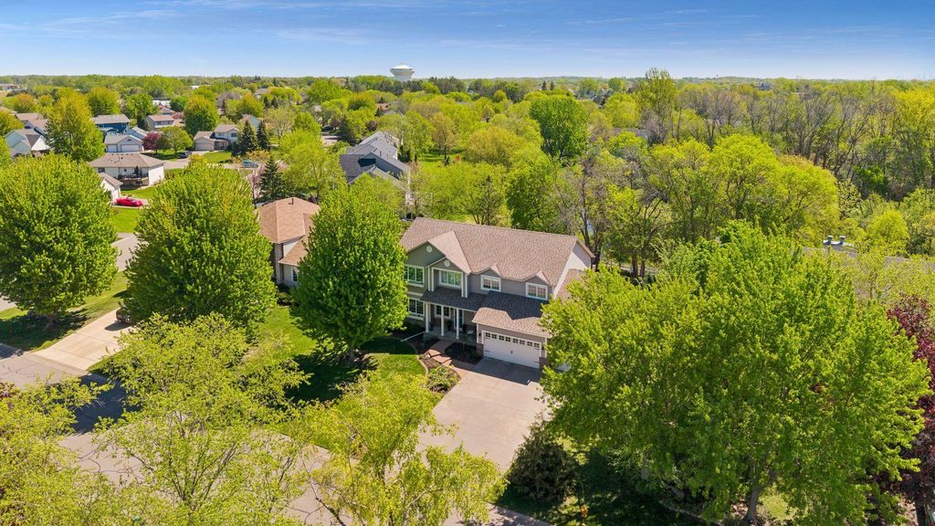 Photo of 3790 Yellowstone Lane N, Plymouth, MN 55446 (MLS # 7068070)