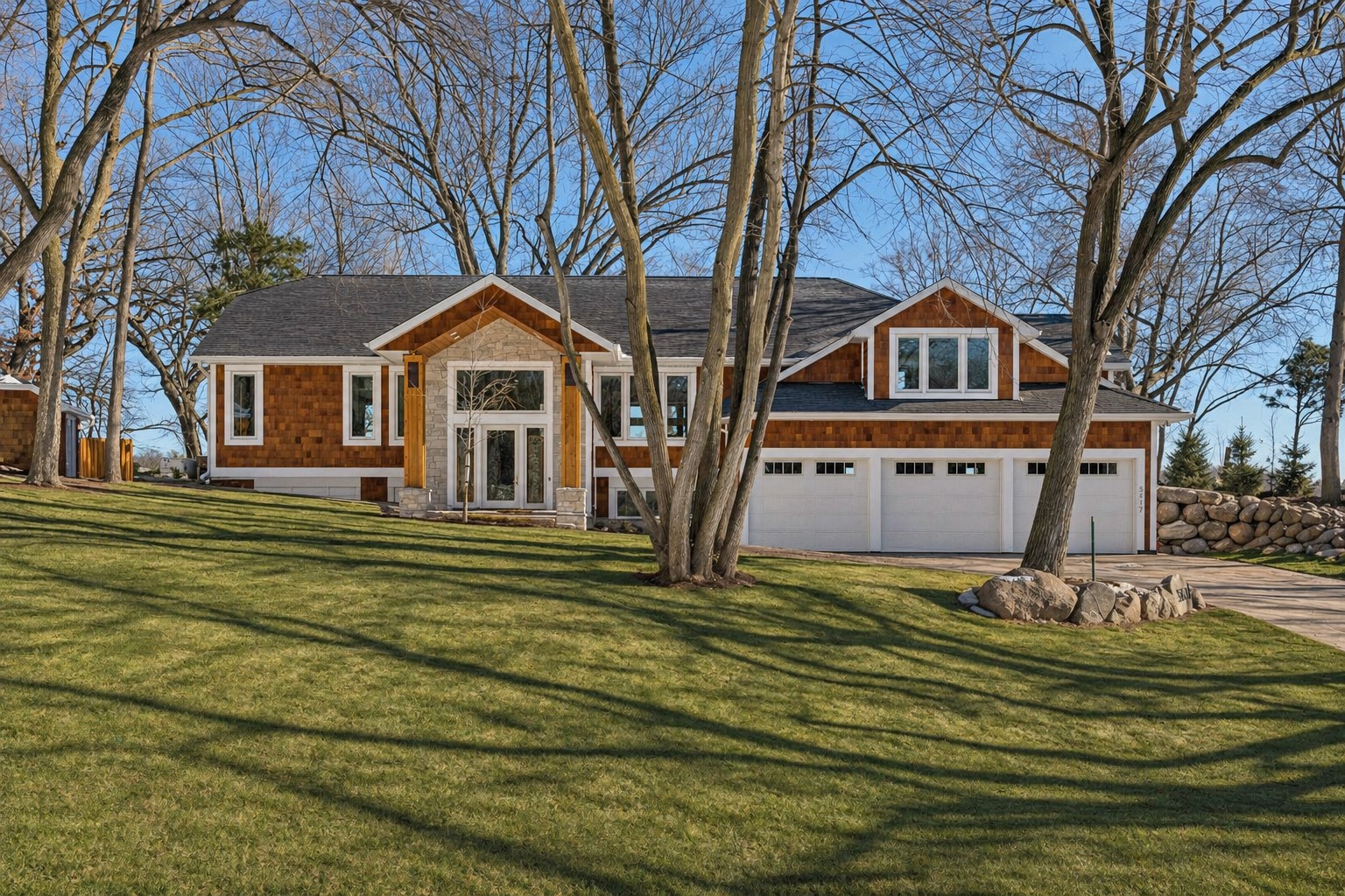 5517 Dickson Road