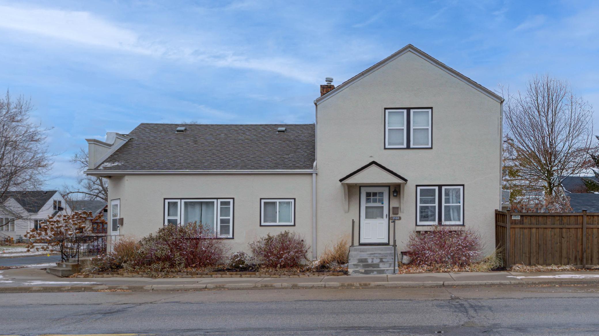 3604 E 56th Street