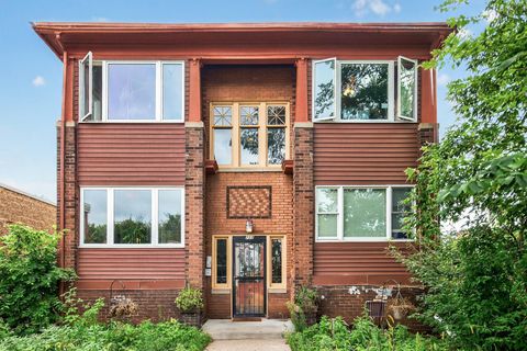 722 Grand Avenue B Saint Paul MN 55105