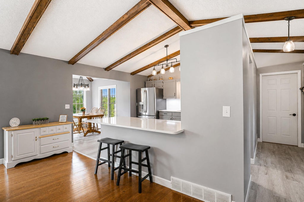 Photo of 1005 W Richway Drive, Albert Lea, MN 56007 (MLS # 7100798)