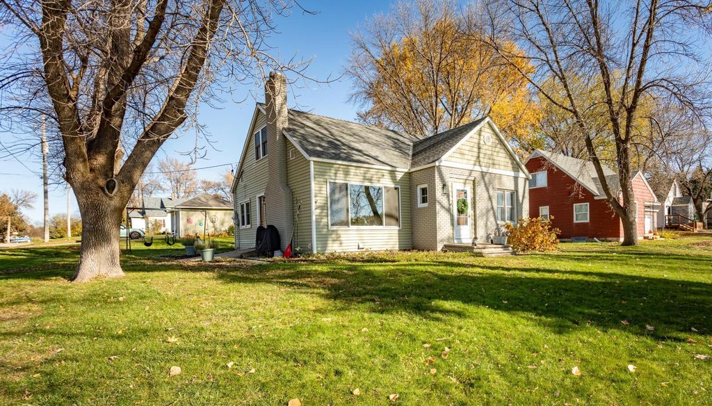 Photo of 600 E 7th Street, Starbuck, MN 56381 (MLS # 7013083)