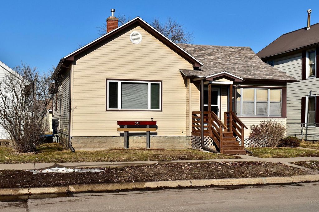Photo of 518 E 3rd Street, Winona, MN 55987 (MLS # 7020540)