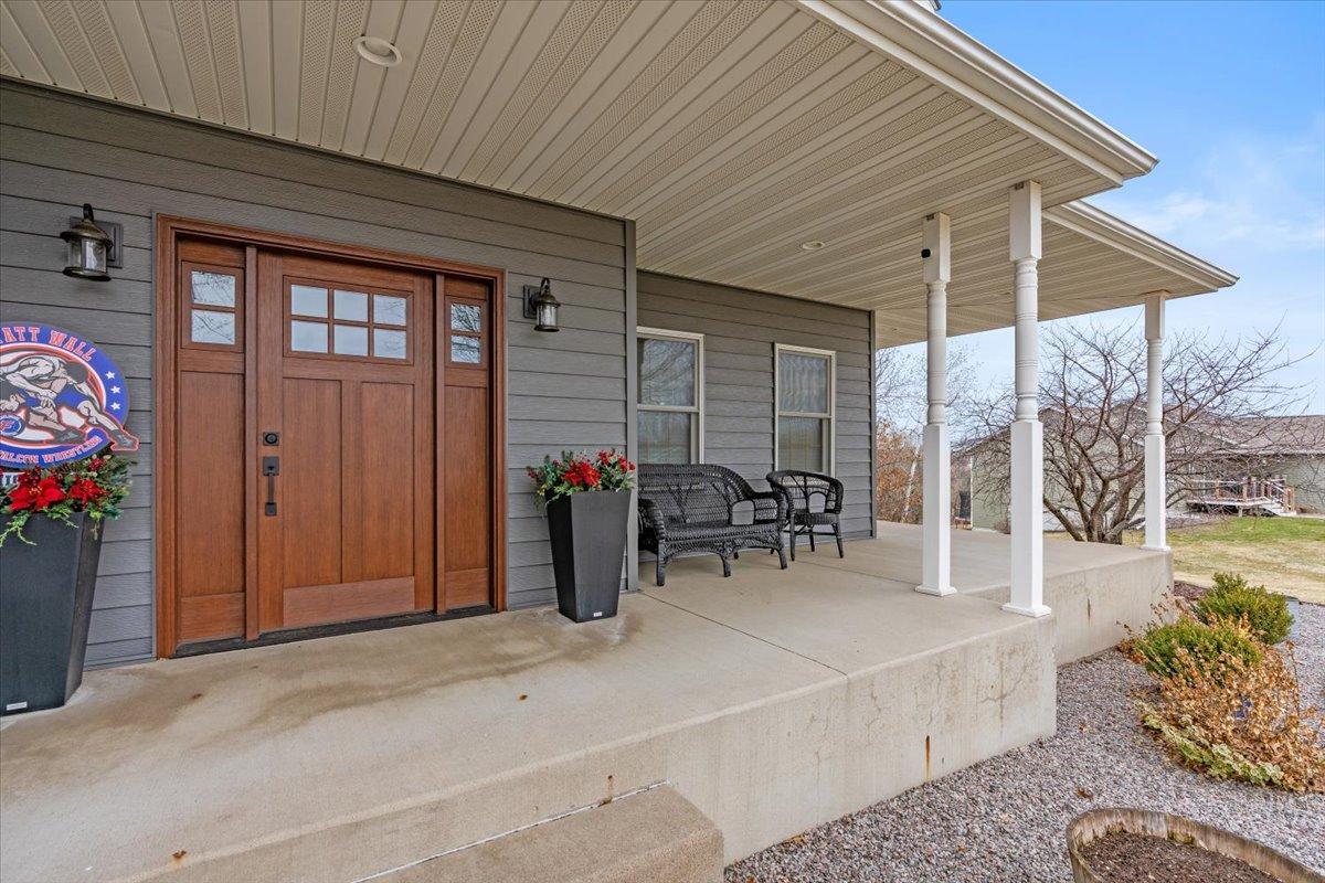 10555 Raven Loop NE