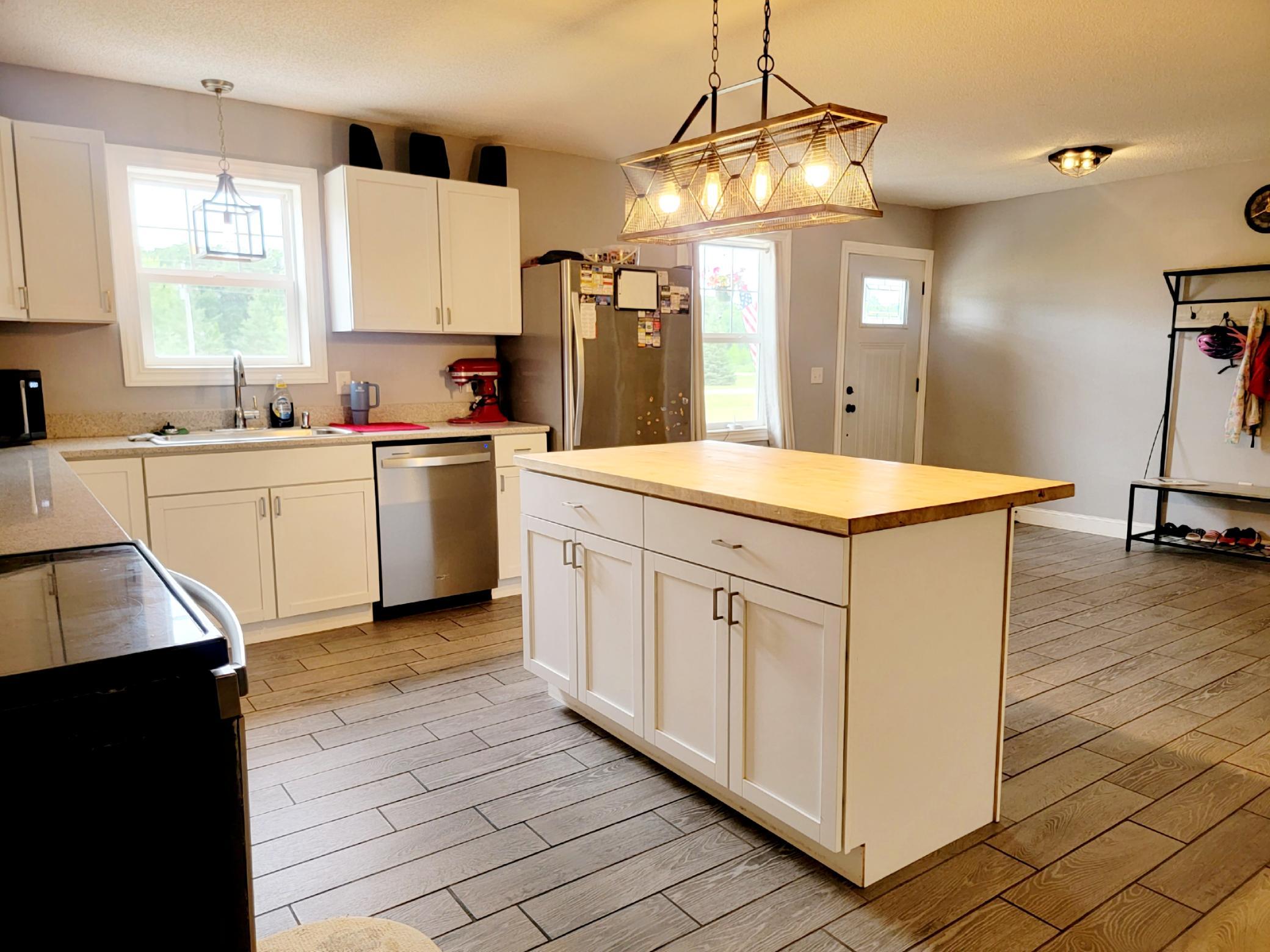 46049 St Lawrence Drive