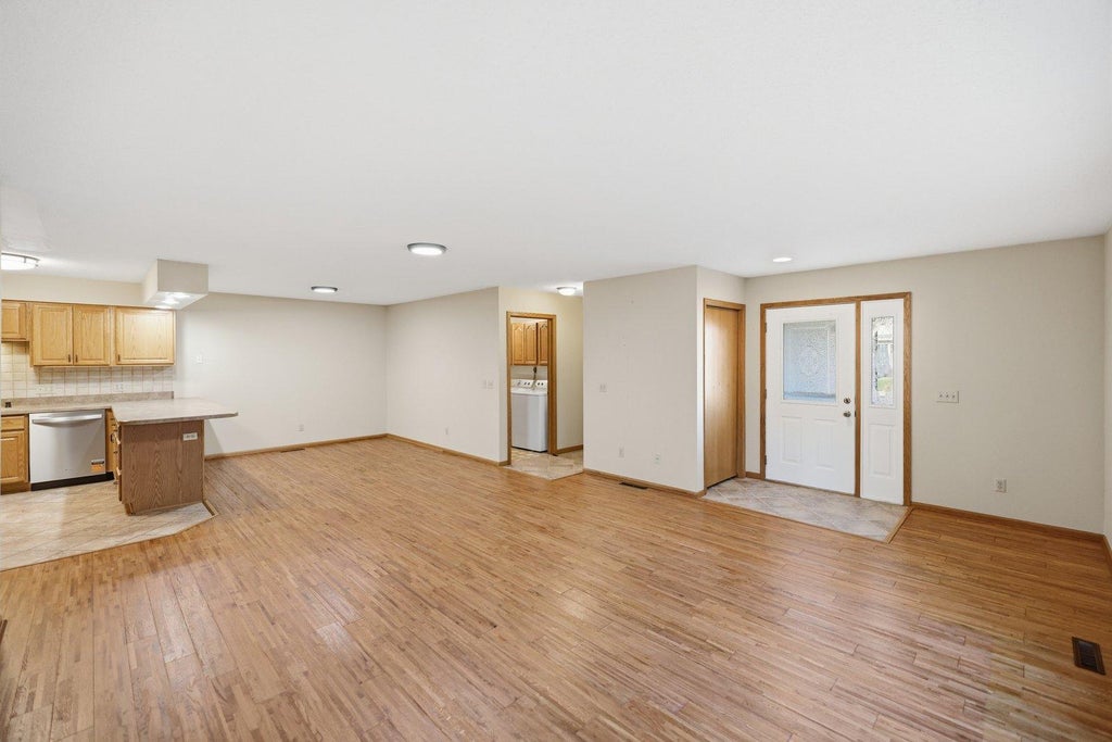 Photo of 585 Zumbrota Avenue, Zumbrota, MN 55992 (MLS # 7158064)