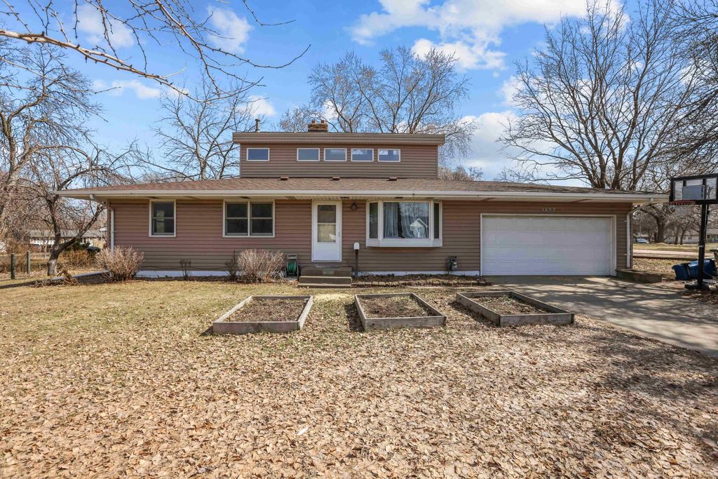 Photo of 5492 Altura Road NE, Fridley, MN 55421 (MLS # 7041801)