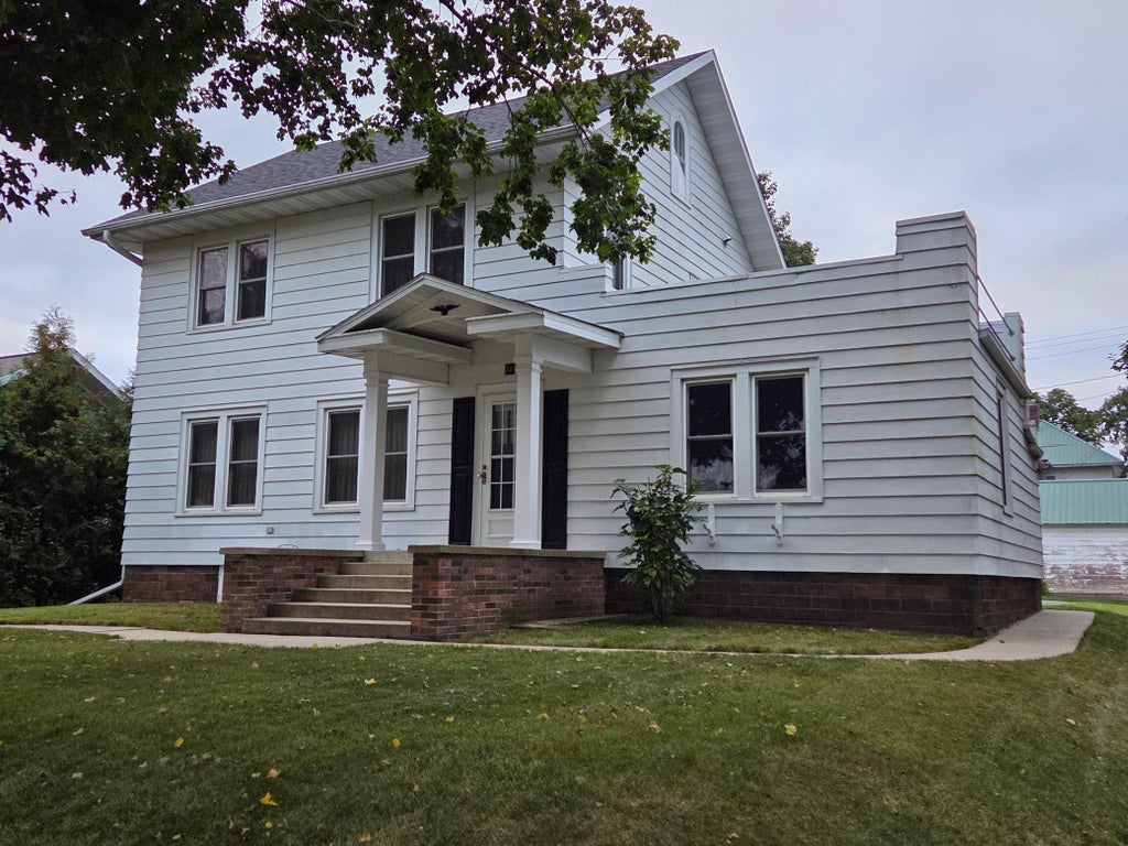Photo of 305 N Elm Street, Mabel, MN 55954 (MLS # 7146636)