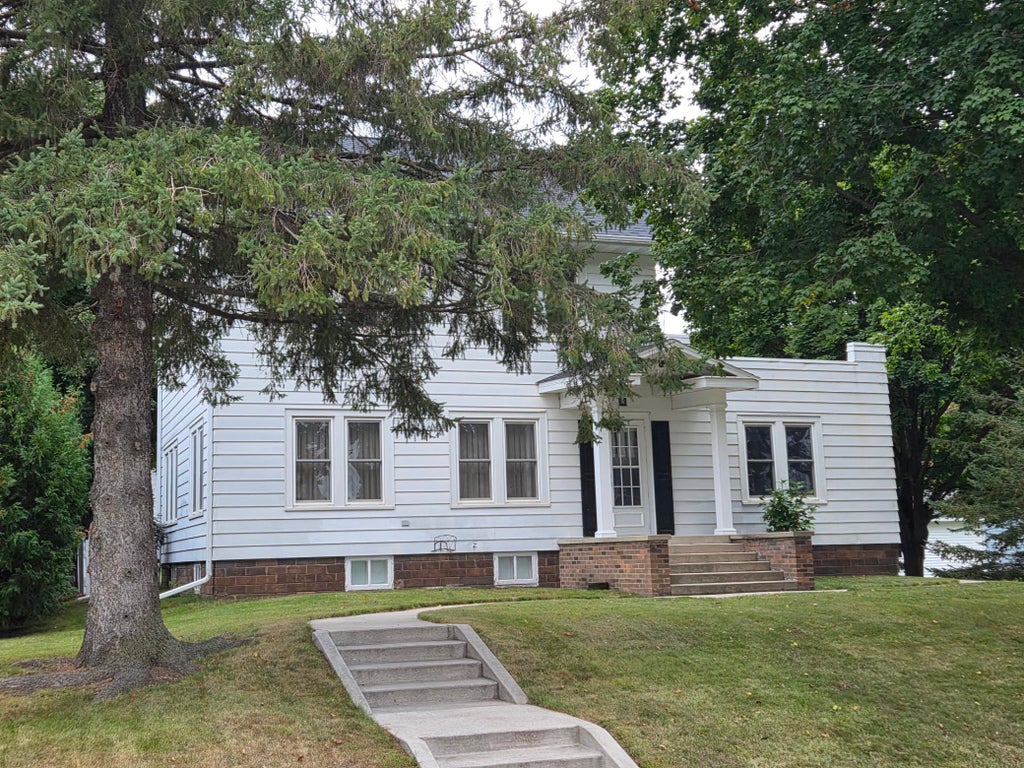 Photo of 305 N Elm Street, Mabel, MN 55954 (MLS # 7146636)
