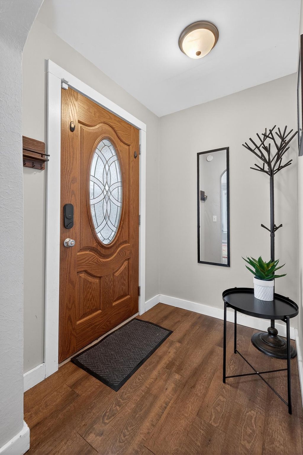 Photo of 401 26th Avenue N, Minneapolis, MN 55411 (MLS # 6824404)