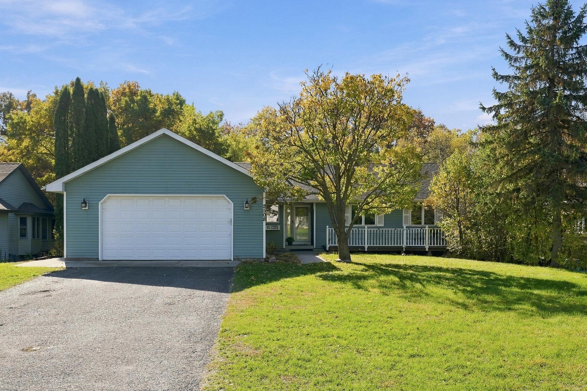 2508 Knoll Circle
