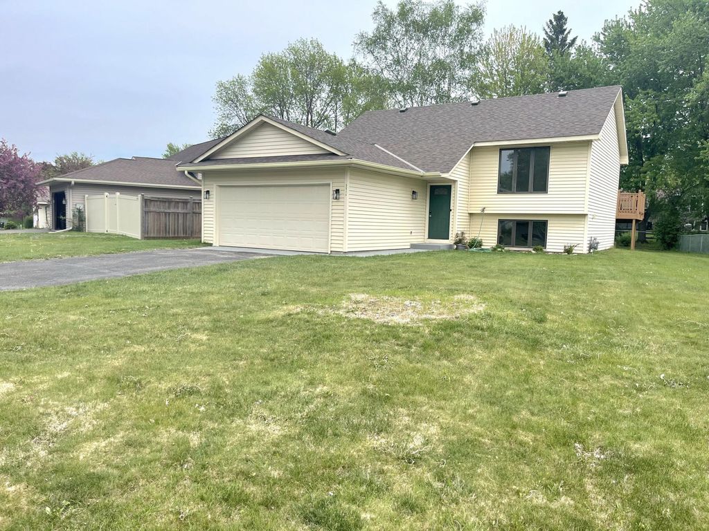 Photo of 3914 Westbury Trail, Eagan, MN 55123 (MLS # 7075534)