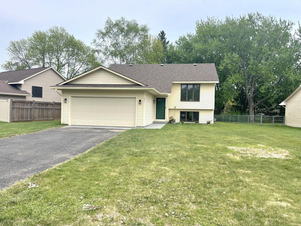 Photo of 3914 Westbury Trail, Eagan, MN 55123 (MLS # 7075534)