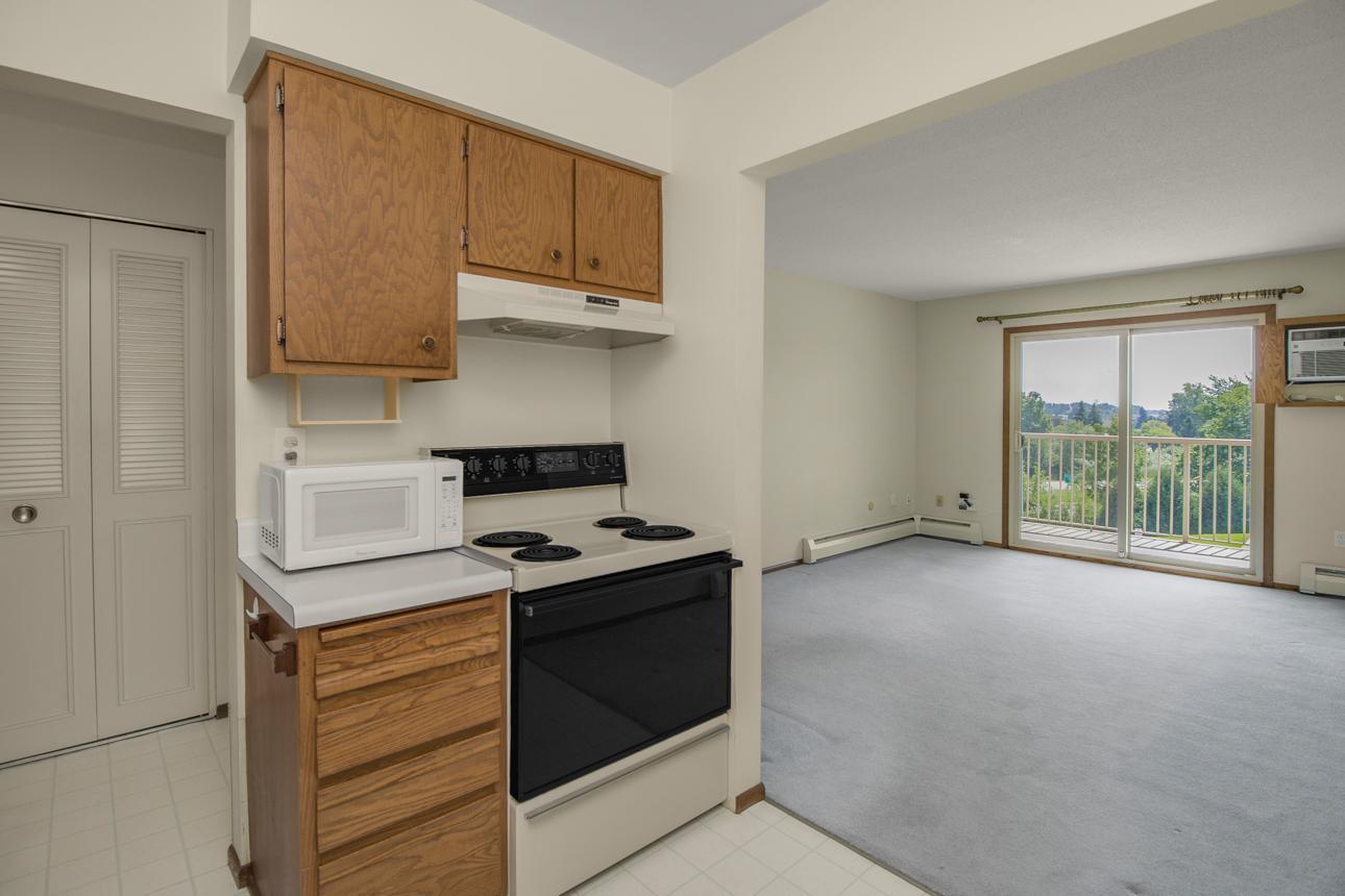 3155 Old Highway 8 308