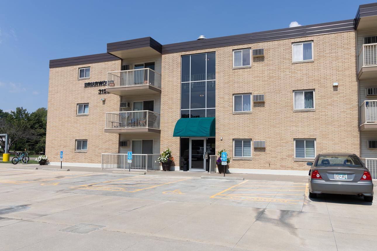 3155 Old Highway 8 308