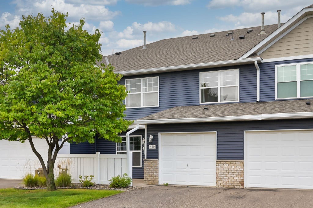 Photo of 450 Hickory Lane, Oakdale, MN 55128 (MLS # 7150950)