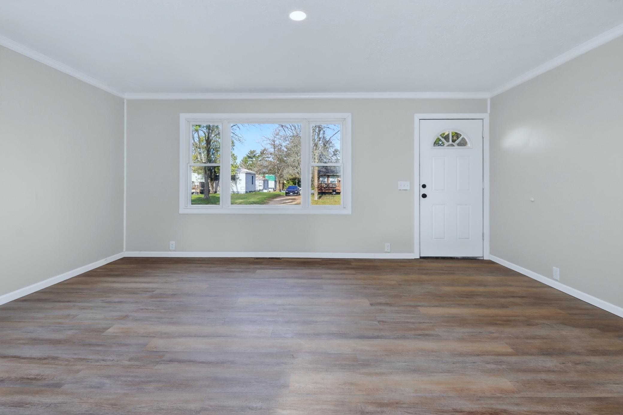 908 Clover Lane