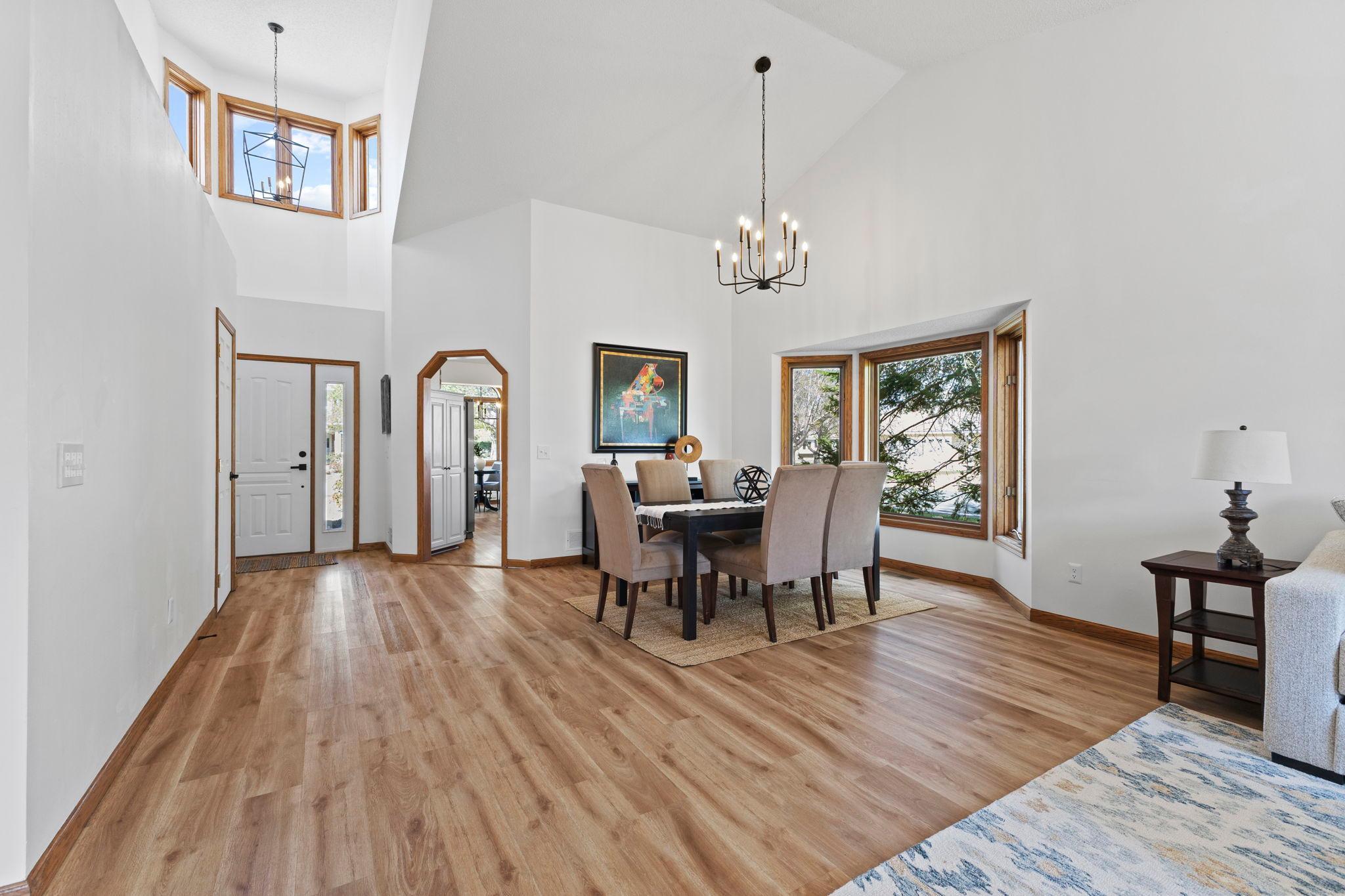 5619 Dunlap Avenue N