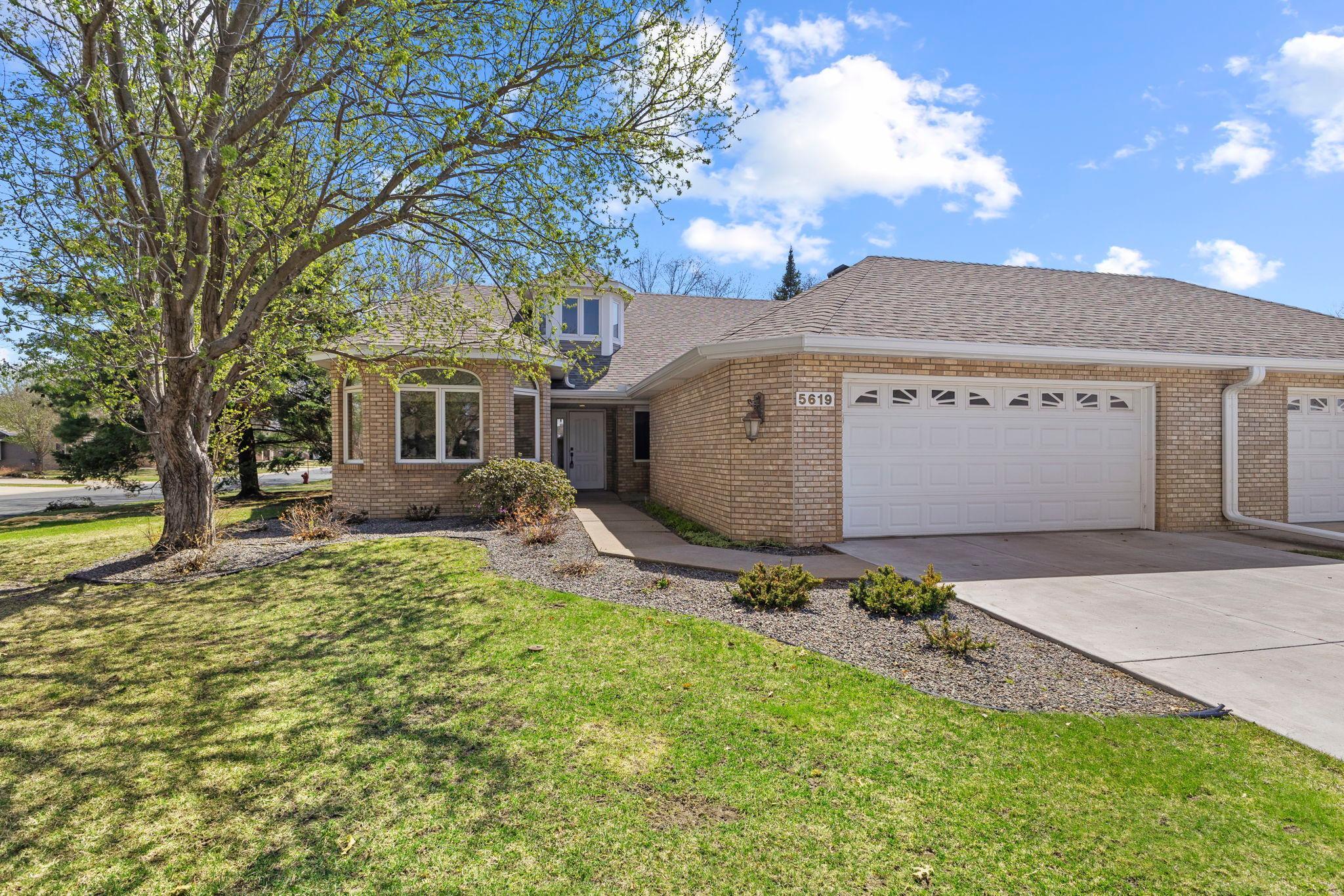 5619 Dunlap Avenue N